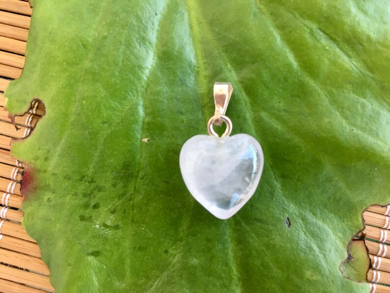 ROSE QUARTZ Heart Pendant Crystal Heart Necklace Rose Quartz Crystal Heart Gemstone Heart Pendant Rose Quartz Necklace Heart Necklace