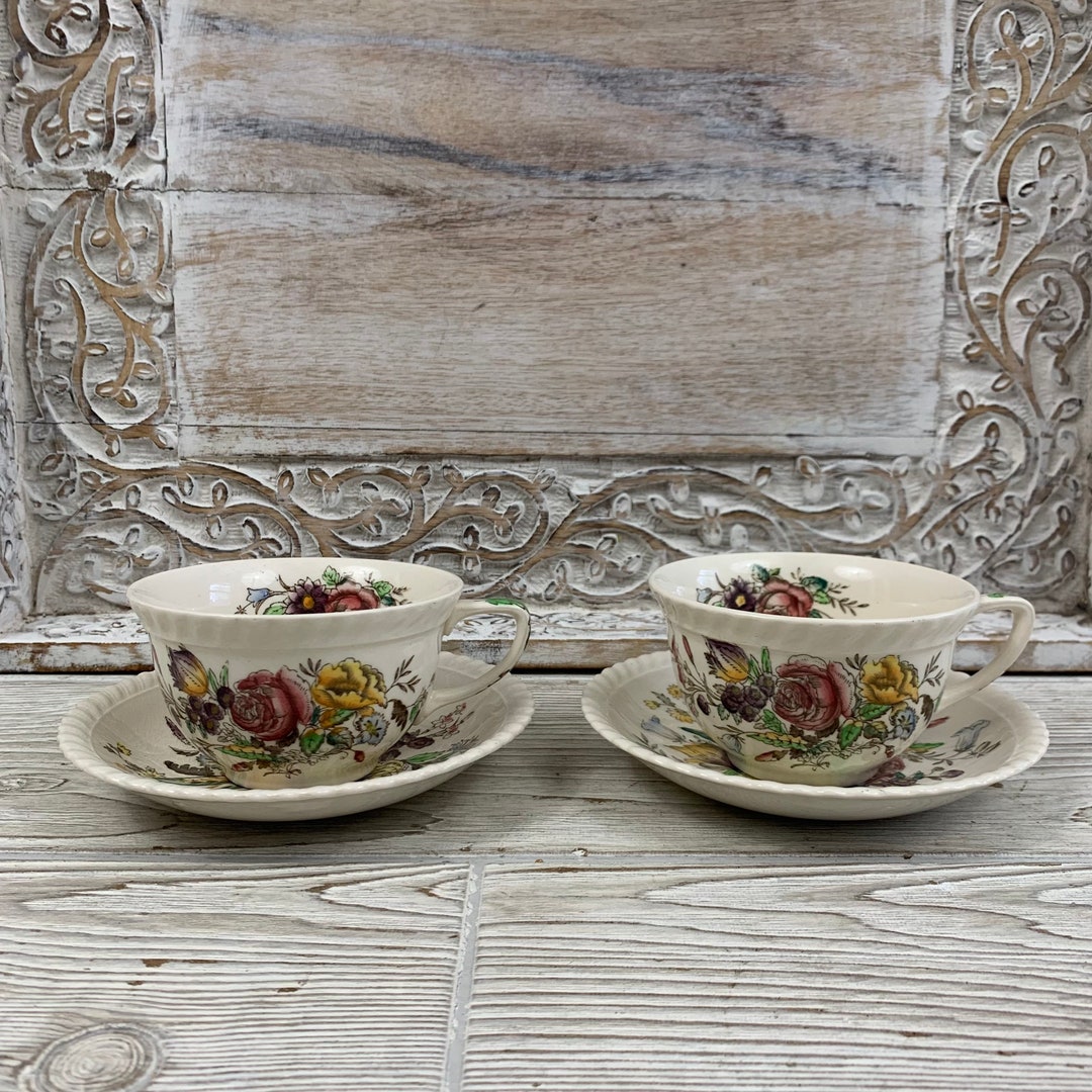 Vintage Johnson Brothers garden Bouquet Cup and Saucers Etsy