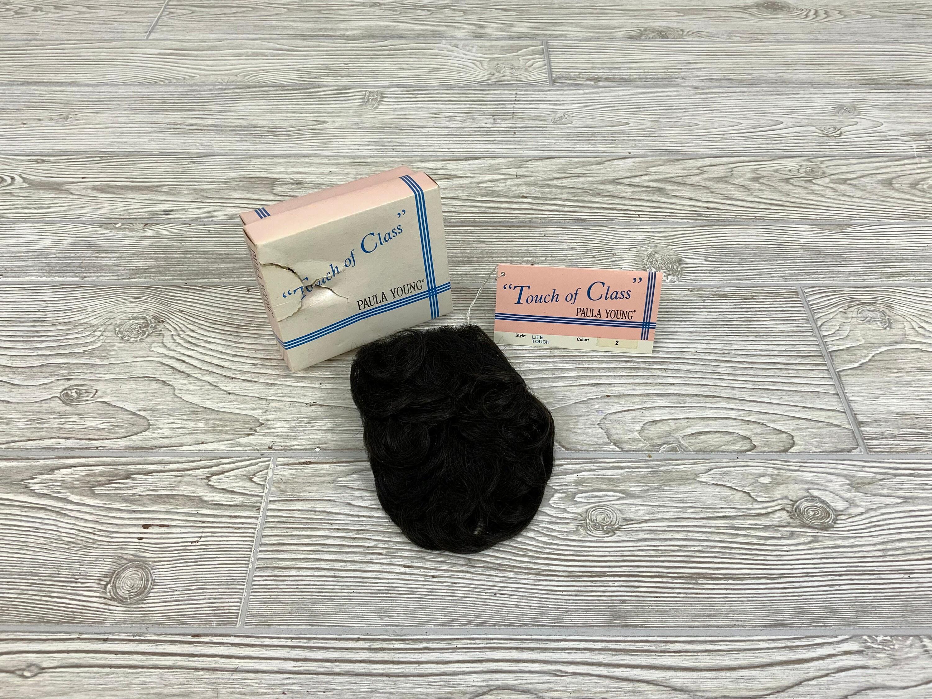 Paula young wigs hot sale wholesale