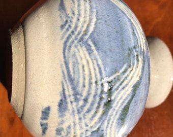 Riverun ceramic vase/ small blue white ceramic vase