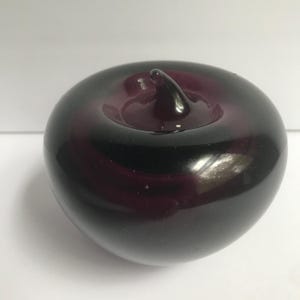 Glass apple amethyst  glass /apple paperweight purple glass