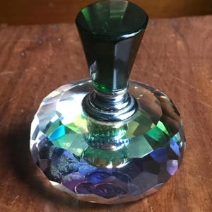 Frasco de perfume Art Deco, frasco de perfume de vidrio facetado, frasco de vidrio verde