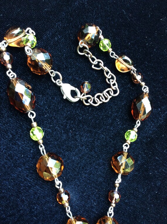 Olive jade and glass beaded vintage necklace.Face… - image 3