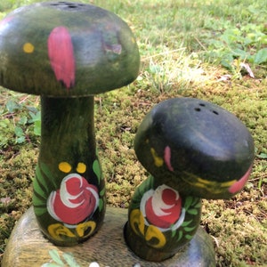 Mushroom salt and pepper shakers wood mushroom salt peeper hand painted mushroom collectible