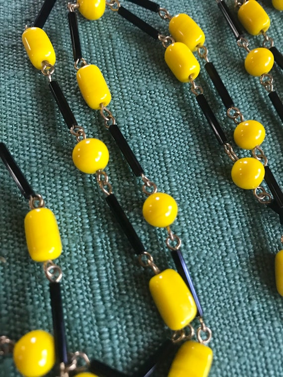 Czech glass flapper necklace 52” glass bead yellow