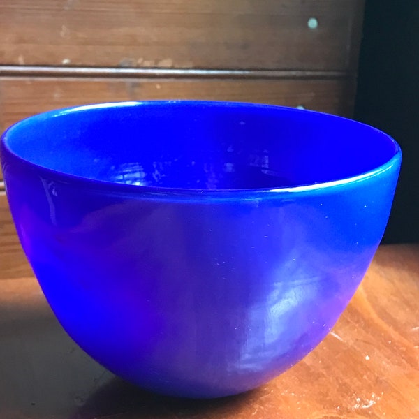 Swedish glass bowl handblown indigo blue glass bowl