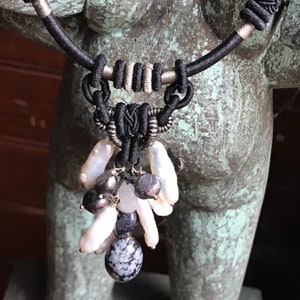 Vintage pearl necklace pearl and stone necklace