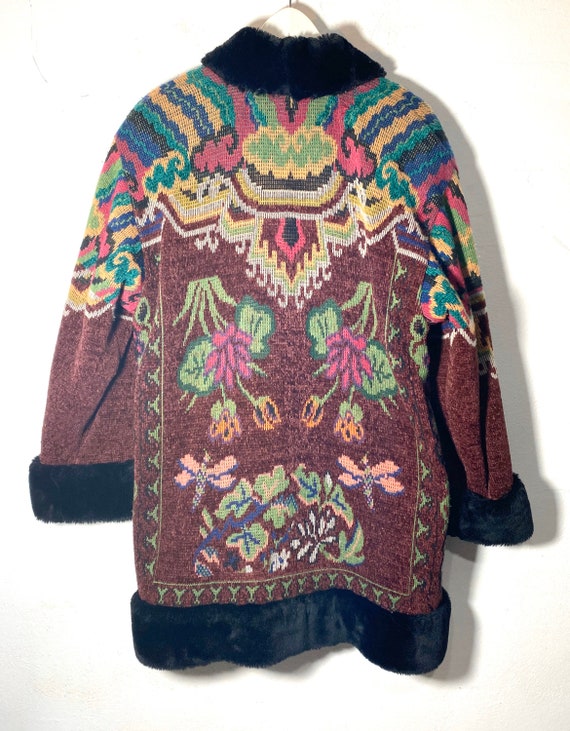 Gorgeous floral knitted wool jacquard coat with fa