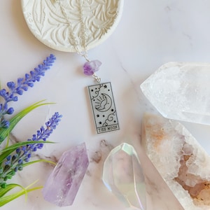 Mond Tarot Karte Amethyst Halskette, Kristall Schmuck, Lila Edelstein, Mondphasen, Tarot, Hexe, Halloween, Gothic, Schrulliger Stil