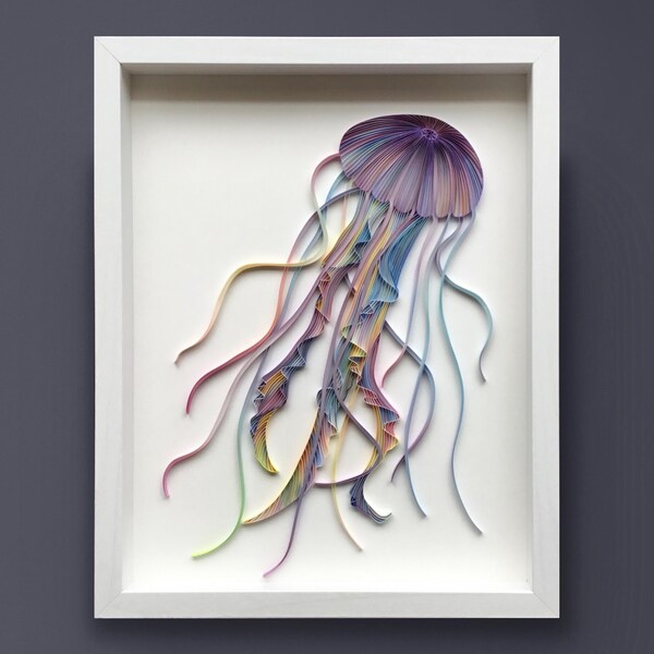 Quilled Wandkunst, Qualle, gerahmte 3D-Papierkunst, mit Glas bedeckt, einzigartiges Geschenk für Jahrestag, Hochzeit, Geburtstag