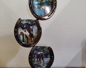 Rustic Horseshoe Picture Frame – Western Farmhouse Photo Holder, Handmade Cowboy Decor, Country Wedding Gift (3 Picture Vertical version)