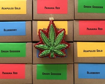 Pot Leaf ornament / marijuana ornament / Pot leaf Christmas ornament / Weed leaf / Mary Jane ornament / Hemp Leaf Christmas Ornament / Weed