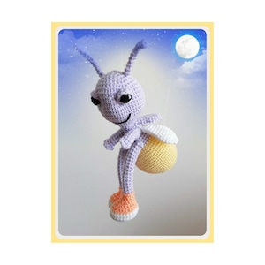 PDF crochet pattern Lucy, the Firefly / Patrón de crochet en PDF para tejer a Lucy, la luciérnaga