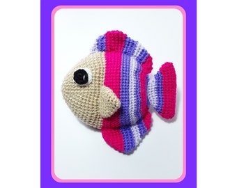 PDF crochet pattern Fishy the rainbow fish/ Patrón en PDF para tejer a crochet Fishy, el pez arcoíris