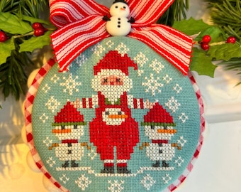 Santa's Snowmen with bonus Santa's Pets-RoundAbouts Series