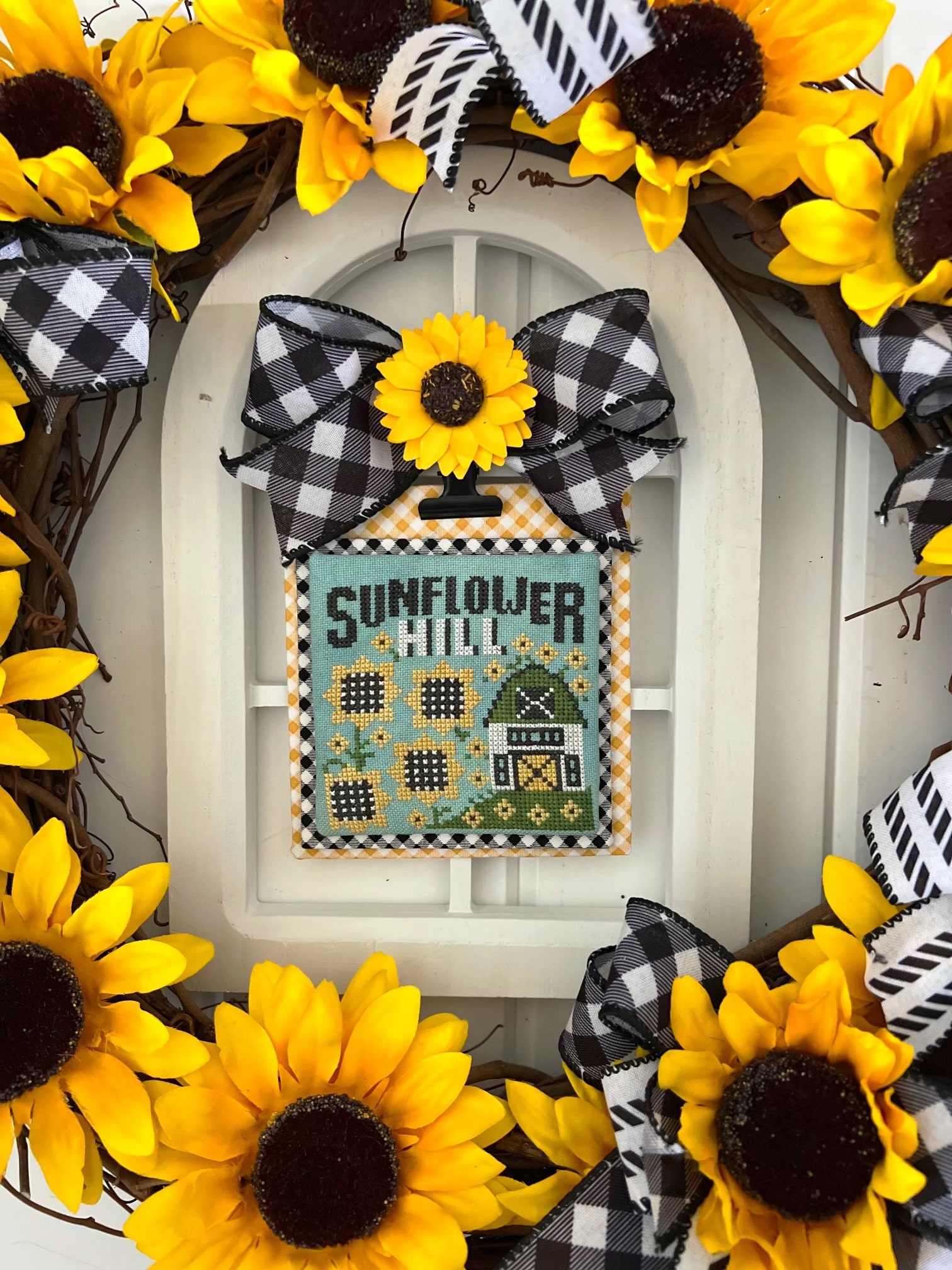 Sunflower Hill-Dapper Doodad Series