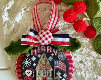250 Gingerbread House-RoundAbouts across Stitch Chart