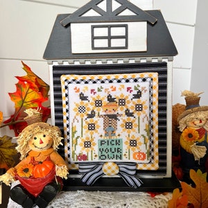 Scarecrow Festival 3-Dapper Doodad Series