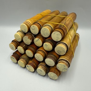 Juego de 20 tiradores de baquelita vintage. Peso: 1223 g. Herrajes antiguos de la URSS.