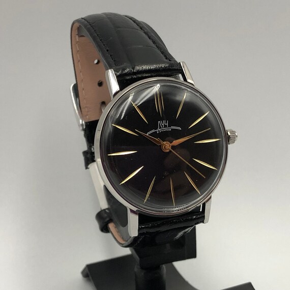 Vintage Luch Ultra Slim Wrist Watch in a New Stainless Steel Case Retro Watch Watch on Wrist Soviet Watches Retro Watches Etsy UK