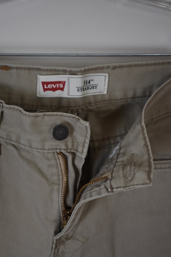 26 x 26.5 Vintage Levi's 514 Beige Straight-Leg J… - image 5