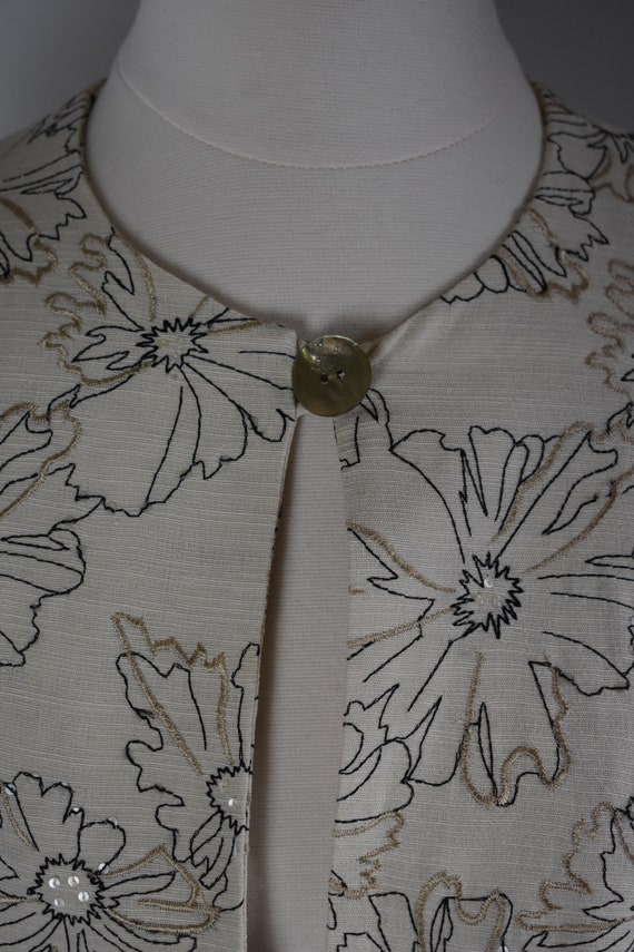 M/L Vintage Laura Ashley Petite Floral Embroidere… - image 4