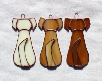Small stained-glass golden retriever dog