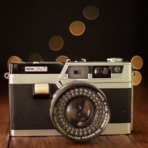 Petri Pro7 rangefinder 35mm film camera • nonoperational • industrial decor • for parts or rapair