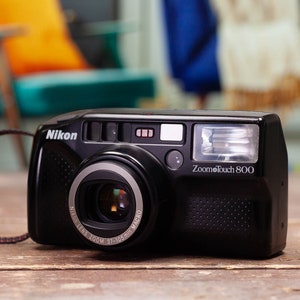 フィルムカメラ Nikon - Nikon Zoom Touch 470 AF 35mm film Camera Amazon.com : Nikon Zoom Touch 470 AF 35mm film Camera Nikon
