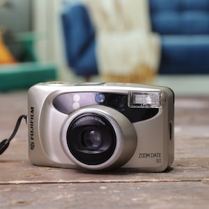 富士フイルム ズーム デート 90：ポイントアンドシュート 35mmフィルムカメラ