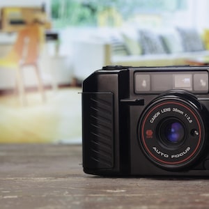 Canon Sure Shot AF35M-II: cámara compacta de película de 35 mm