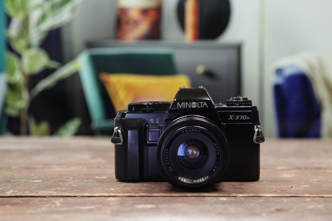 Minolta X370n SLR 35mm Film Camera With Kamero 35mm F/2.8 Fast Prime