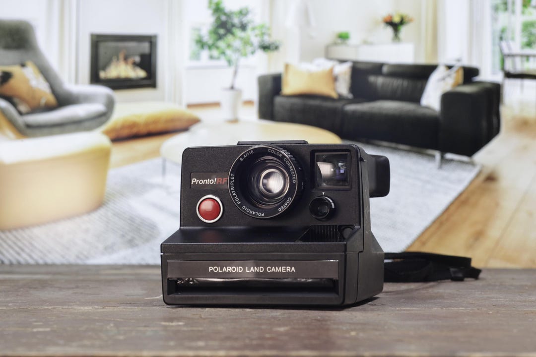 Polaroid Land Camera Pronto! RF – Rangefinder Precision, SX-70