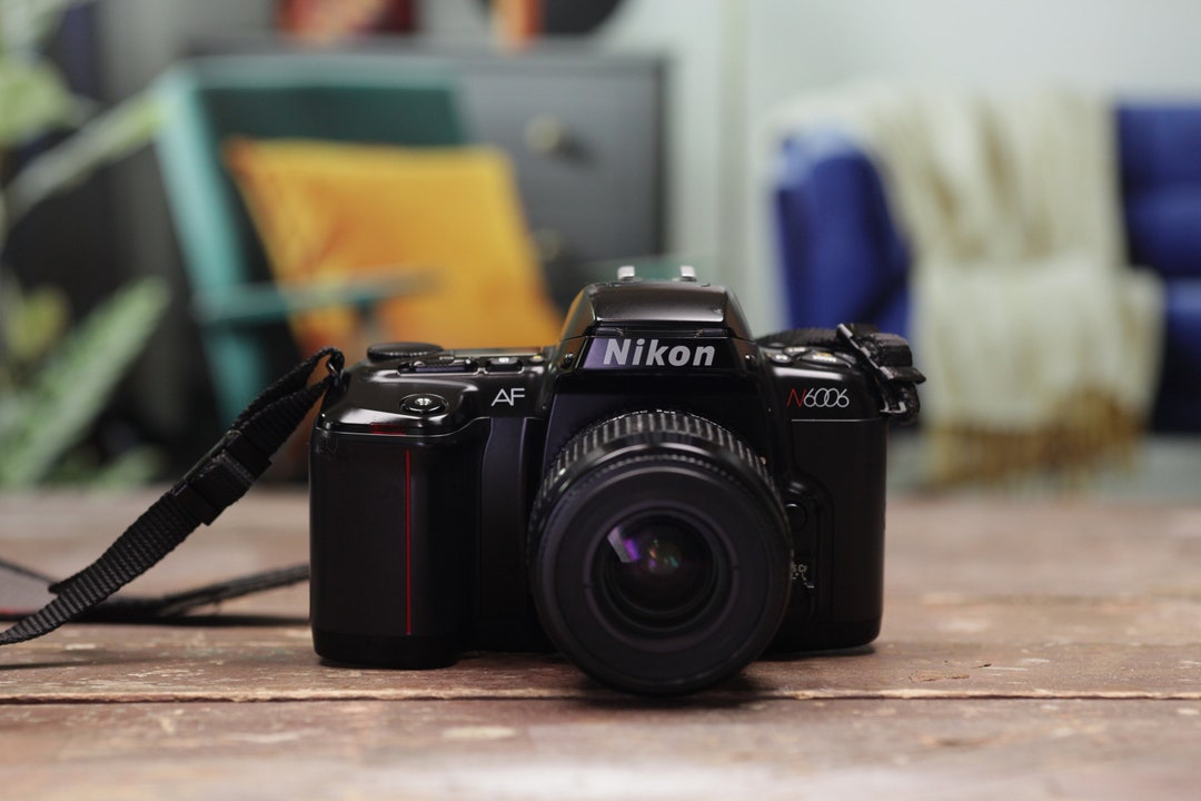 Compra tu Cámara Analógica Vintage Nikon F60 (Only Body