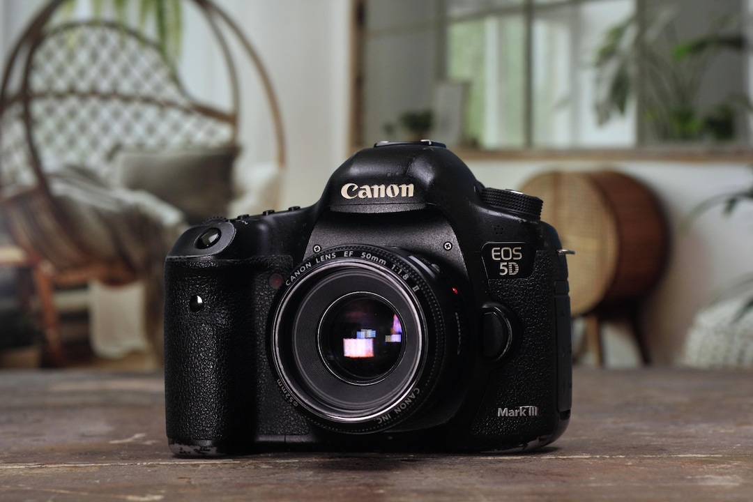 Canon 5D Mark III DSLR Camera With 50mm F/1.8 Lens - Tested - Etsy UK