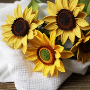Sunflower, Felt Sunflower, Faux Sunflower, Felt Flower, Flower bouquet, Fall Flower, Home decoration, Flower arrangement