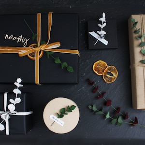 Accessorio per carta da regalo in feltro di eucalipto: verde natalizio