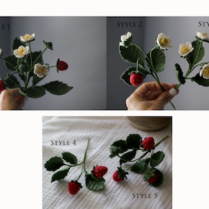Puede incluir: Una colecci&oacute;n de tallos de fresa hechos a mano con flores blancas y hojas verdes. La imagen muestra cinco estilos diferentes de los tallos de fresa. Las fresas son rojas y las flores tienen centros amarillos. Los tallos se muestran sobre un fondo neutro.
