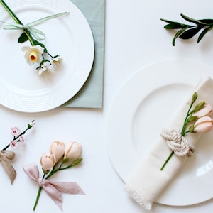 Freesia,Daisy, Wax Flower, Daffodils, Felt Flower, Gift Wrap, Dining Decor, Table setting, bud vase, Spring decor, mother&#39;s day, wedding