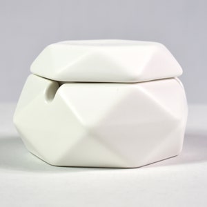 Matte White Porcelain Lidded Ash Tray