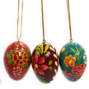 Hanging wooden Easter Eggs, Handpainted solid eggs, Pisanki style, eco friendly and lightweight image 6