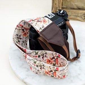 Mushroom Design Personalized Handmade Camera Strap, Alice in Wonderland Camera Strap, Camera Accessories, Vintage Strap,  Replace Camera