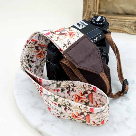 Mushroom Design Personalized Handmade Camera Strap, Alice in Wonderland Camera Strap, Orange Retro Camera Strap, Vintage Strap, DLSR/SLR