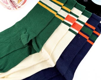 Calcetines deportivos de rayas retro bordadas: mezcla de algodón, personalizables