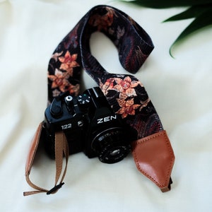 Dragon and Flower Design Personalized Handmade Camera Strap Gift, Custom Strap for Photographers, DSLR Camera Holder, Gift for Her for Him
