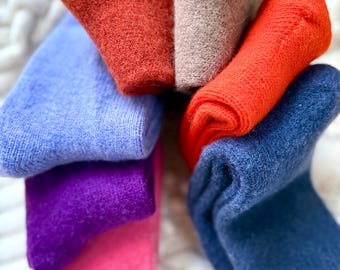 Calcetines de lana de cordero 100 % pura para mujer y niño: calcetines de invierno teñidos con plantas, calcetines de lana para mujer, calcetines de tela natural, calcetines para el frío invierno.