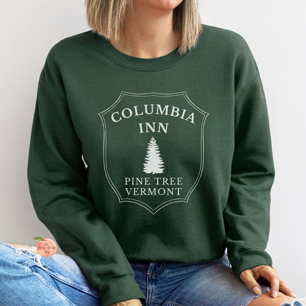 Columbia Inn Pine Tree Vermont sweatshirt, A White Christmas Bing Crosby crewneck, family movie matching tops, I'm dreaming of vintage retro