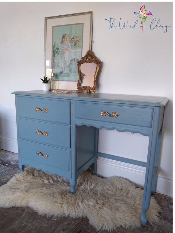 girls desk dressing table