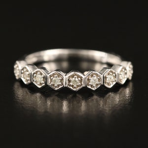 Vintage 10k .12 ctw Diamond Geometric Band