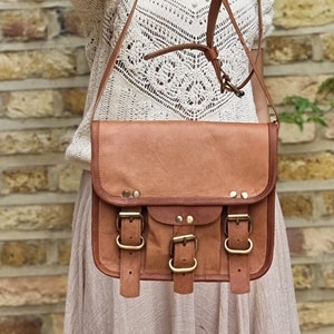 Small Vintage Leather Crossbody Bag for Women - Mini Saddle Bag - Western Purse  Genuine Leather Minimalist Style